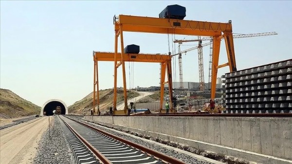 Seyahat süresi 1,5 saate düşecek! Bakan Uraloğlu tarih verdi